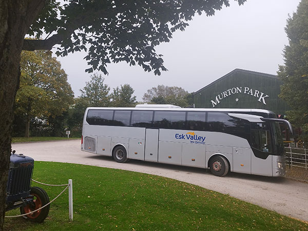 coaches-for-weddings